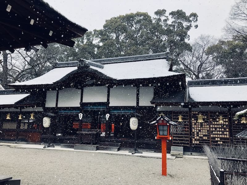 令和4年京都下鴨神社雪中初詣